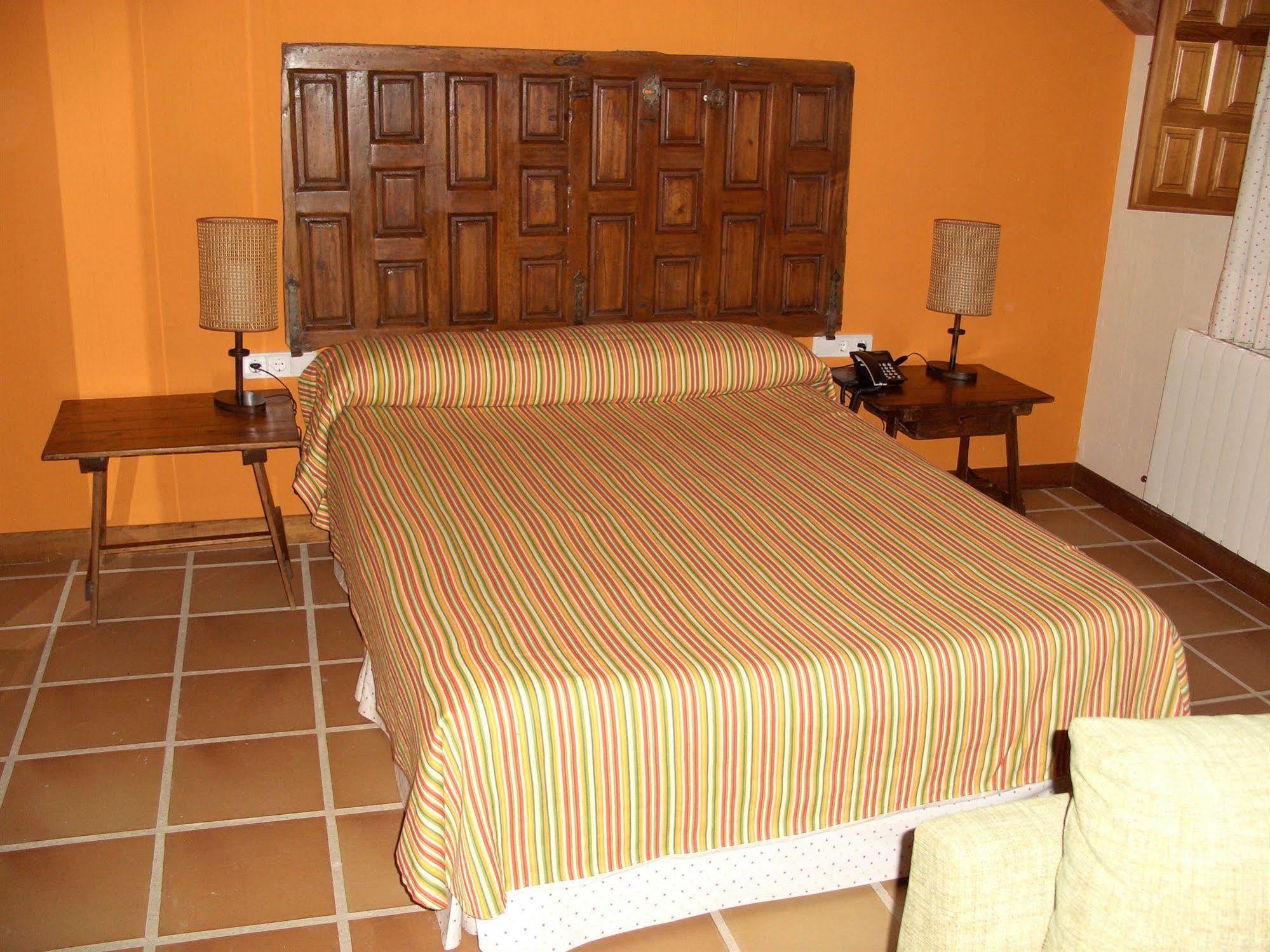Tierras De Moya Hotel Los Huertos Ngoại thất bức ảnh